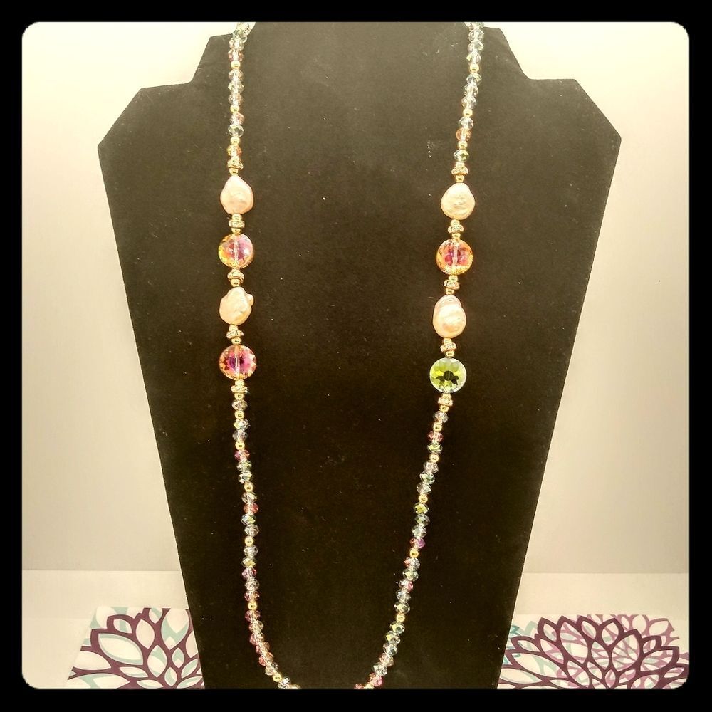 Elegant Long Crystal And Freshwater Pearl Necklace - Picture 2 of 5